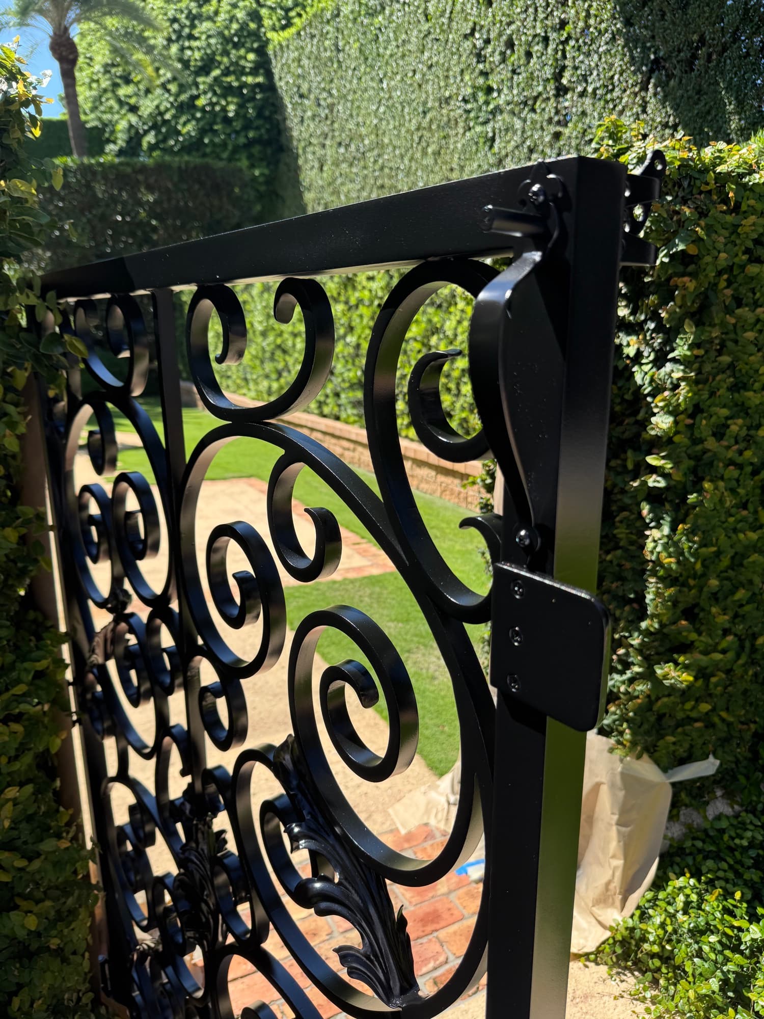 Iron gate refinish