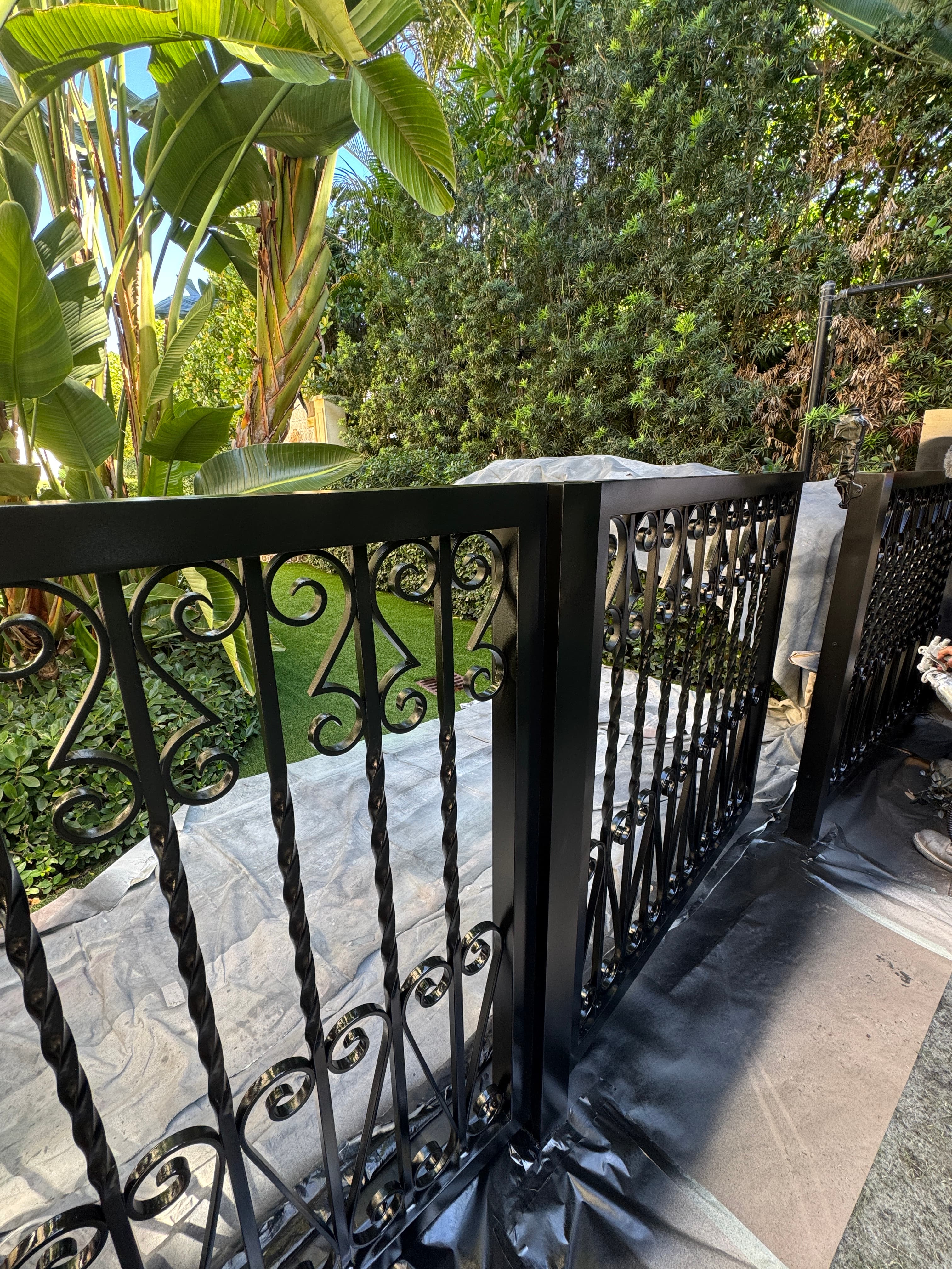 Exterior railing finish